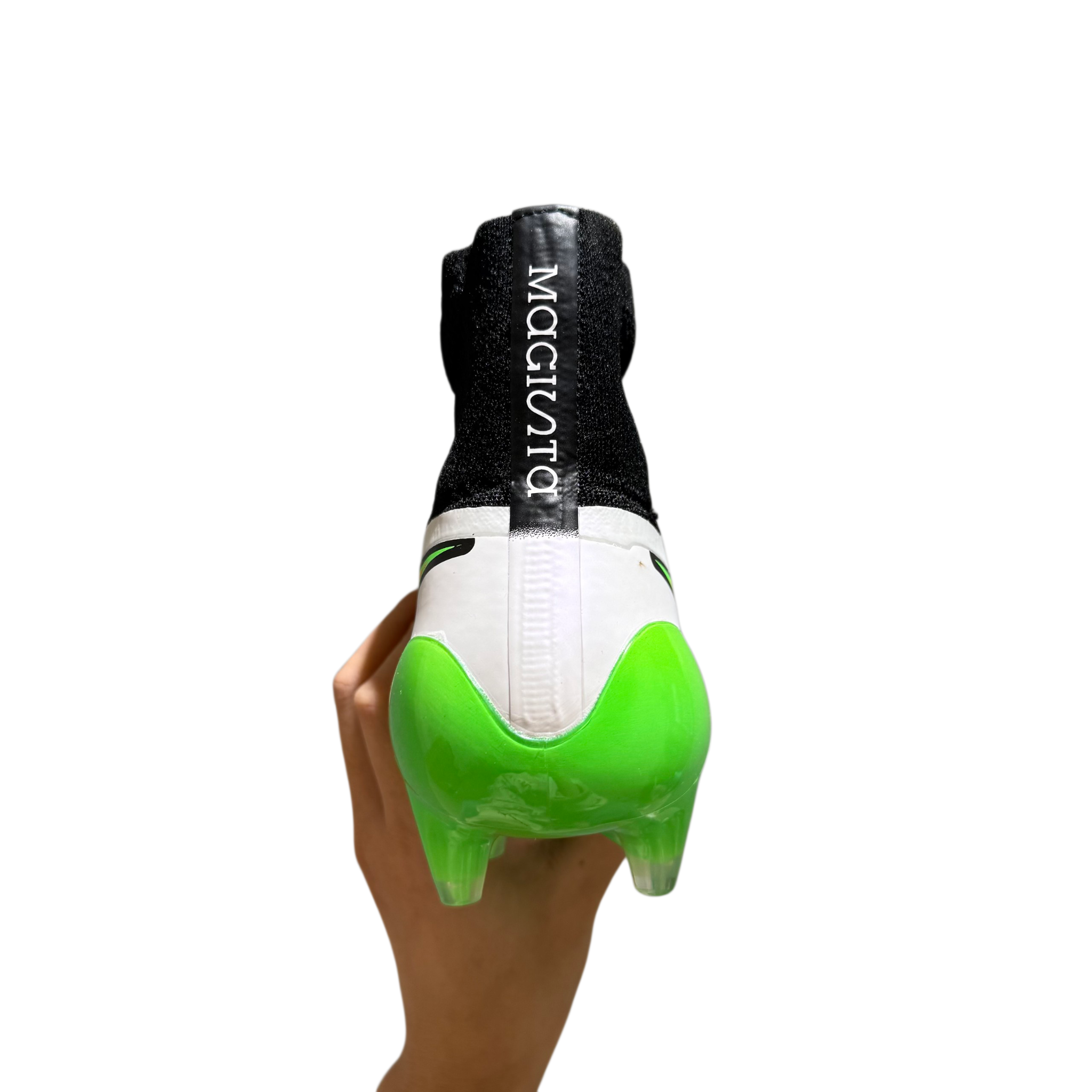 MAGISTA 04