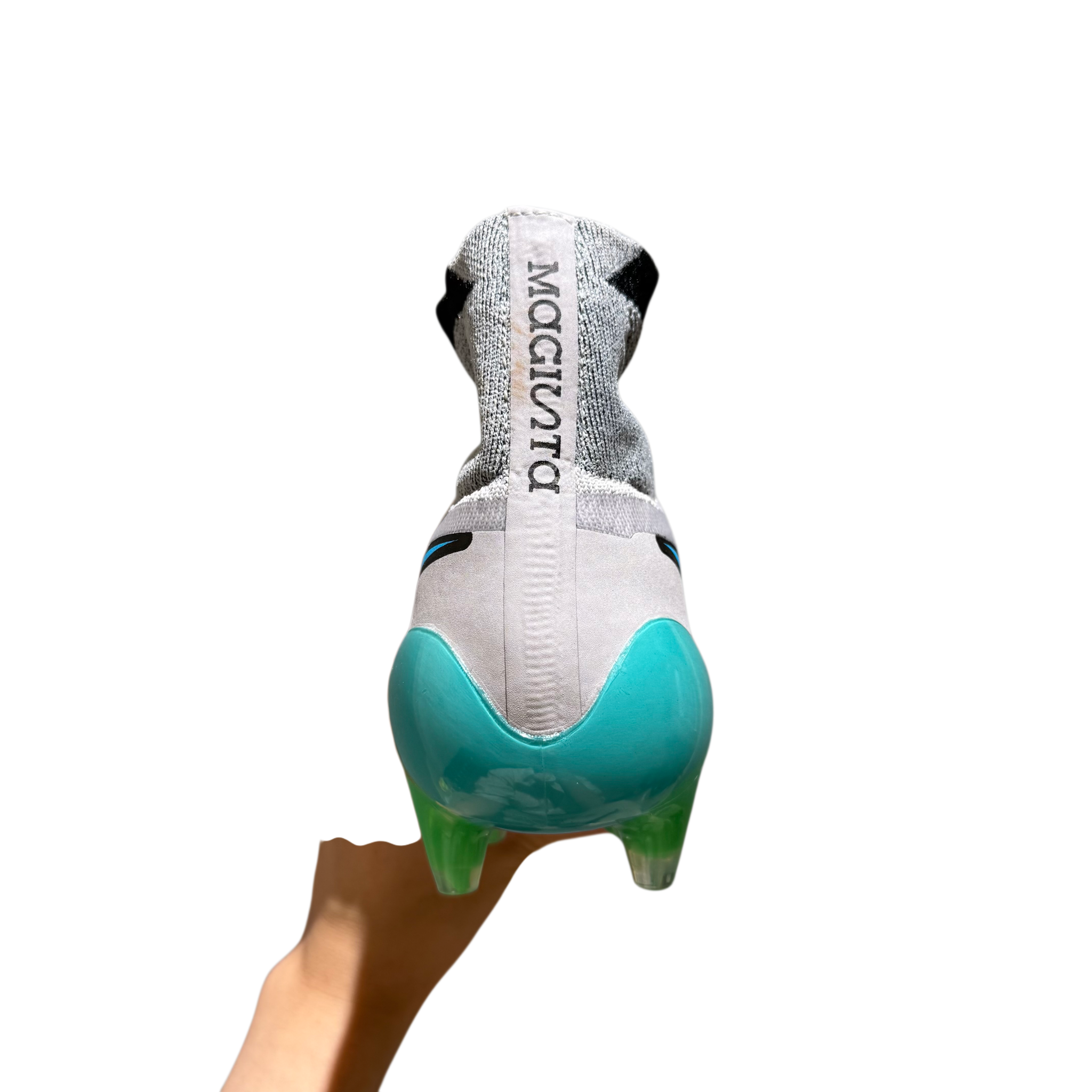 MAGISTA 02